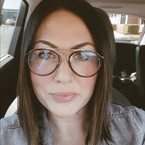 Meet your Posher, Rad_Rachel